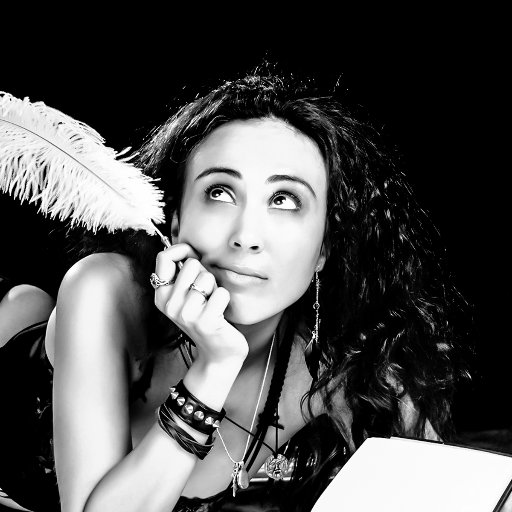 Niguanta's profile picture. Freelance writer with an appetite for fantasy and mystery novels. Among stories, sharing my writing and art journey in a crazy, fast moving world.