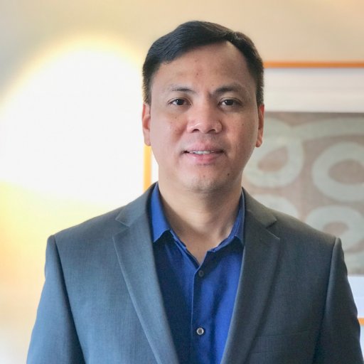 experienced engineer: ci/cd, cloud, devops, kubernetes, linux, python, serverless.