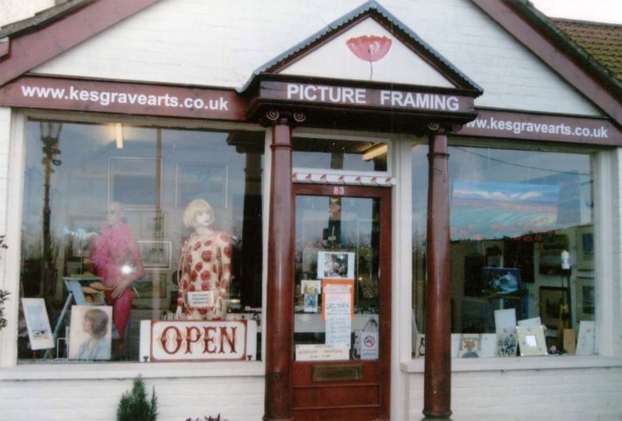 kesgravearts's profile picture. Affordable art, Jewellery, Picture Framing Service, Art Classes, life drawing, stained glass classes, watercolour paintings, etchings and sculpture.