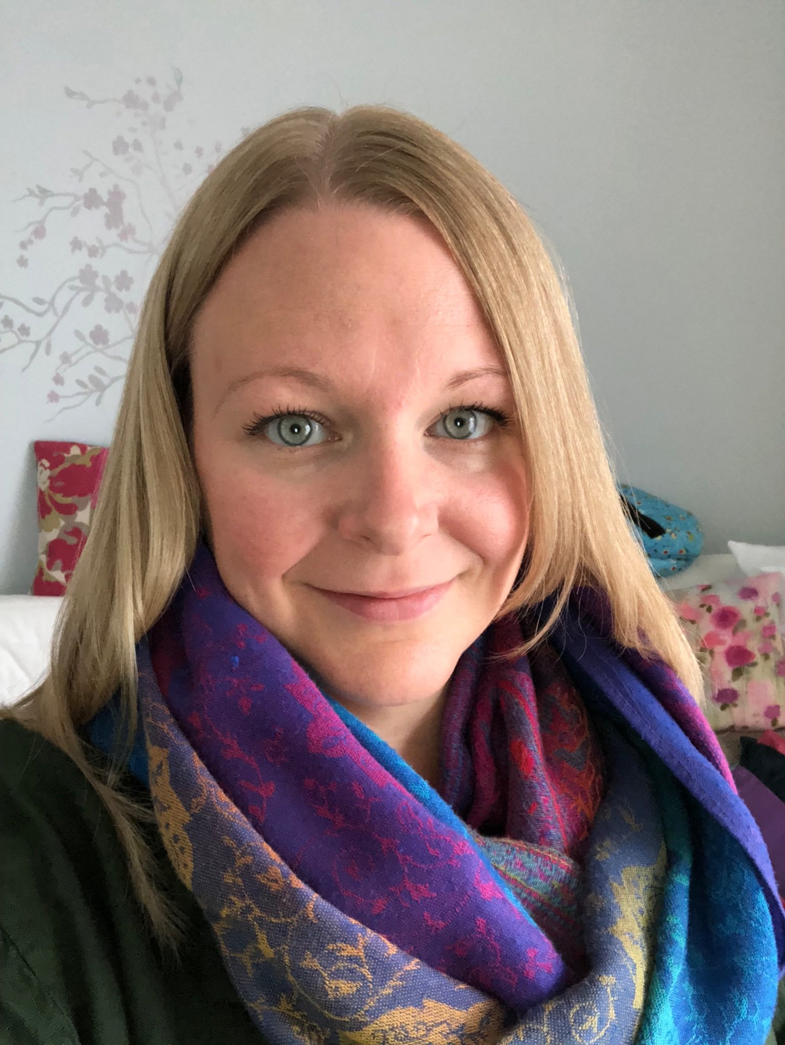 sandrafrog's profile picture. films, frogs, acupuncture and alternative medicine