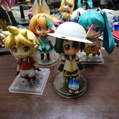 serval127's profile picture. 東方、ボカロ、けものフレンズ、NOeSIS その他アニメ PC 刀剣乱舞 VRChat に興味 鏡音レン かばんちゃん サーバルちゃん 乱藤四郎 好きです
 
V用アカウント @serval127_VRC (こっちがメイン化している)