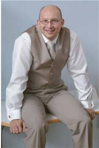 DFEX_muc's profile picture. Geschäftsführer der Finanzexperten GmbH, zuständig für den Aufbau von Netzwerken und Anbindungen.