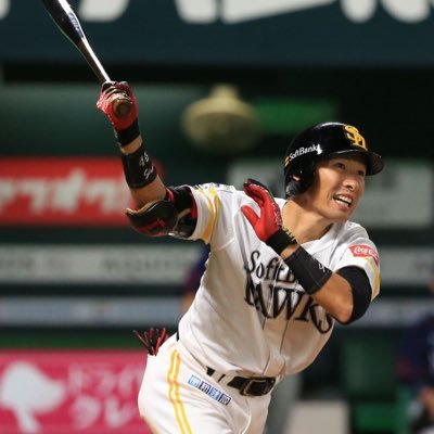 MotoKtmz's profile picture. HAWKS/無言フォローごめんなさい！