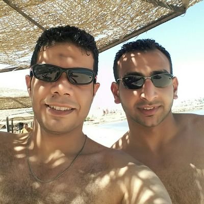 HeshamAymanEss2's profile picture. قد تشعر انها النهايه ولكن رب العزه يفتح لك بابا آخر لتدرك انها البدايه 😍😍