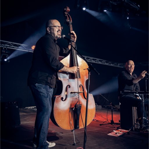 Upbeat acoustic soul on guitar, double-bass, percussion and lots of vocal harmonies. We love melodies, rhythm and shameless dancing...particularly at a festival