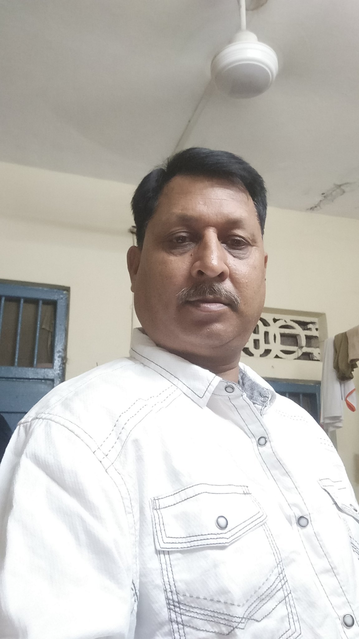 dkchaudhary104's profile picture. 