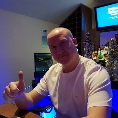 spowerefc83's profile picture. Big blue nose