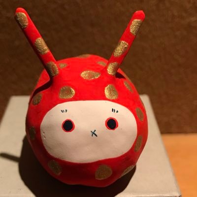 2usagi's profile picture. モンテサポ。寒いのは嫌。山形弁わかるけどなかなか使えない。使おうっと。アイコンは名月荘で出会った福うさぎ。アート大福さん作。