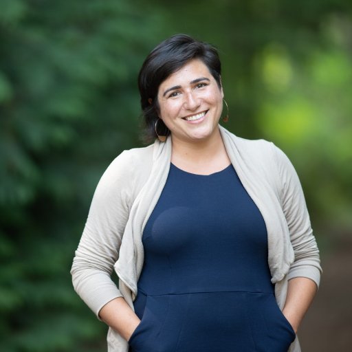 Healthcare champ | 1st gen college grad | Granddaughter of a firefighter & sheet metal worker | WA State Senator ➡️ Running for Congress in #WA06