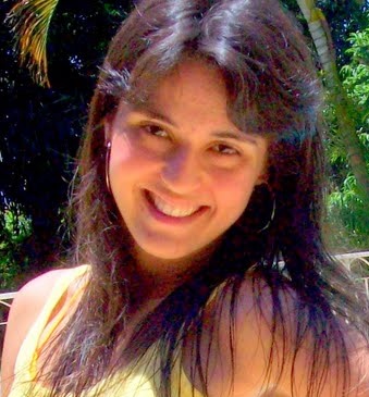 Aquela menina que ainda sonha que o seu principe encantado irá apareçe a qualquer momento de sua vida.