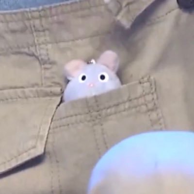 방탄소년단心のそこから応援してる🐹 7人にこれからもついて行く。00’。 無言フォロー失礼します。基本的に音楽好きで、けーぽがすきな雑食野郎だけど、ごめんね🙌 許して🙌 これから低浮上🙌