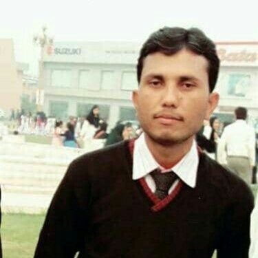 Badarahmad04's profile picture. Be a little more you,
and a lot less them.