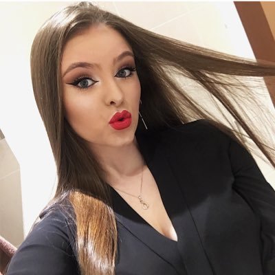 Mobile Beauty Therapist. I offer a variety of treatments with a friendly and quality service that will be provided in the comfort of your own home.