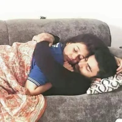 Asik74727435's profile picture. 