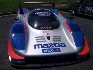 khennie09's profile picture. 