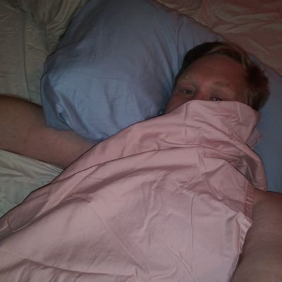 EmotionFrozen's profile picture. Self Employed