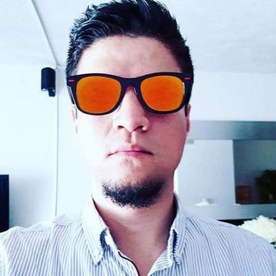 jullsmx's profile picture. ¡Ciudadano Digital! Social Media Specialist. Amante del café y la fotografía profesional. Lector empedernido de Stephen King, Anne Rice y títulos de terror.