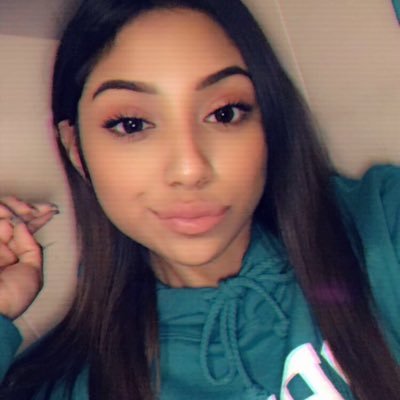 leticiaxalv's profile picture. 