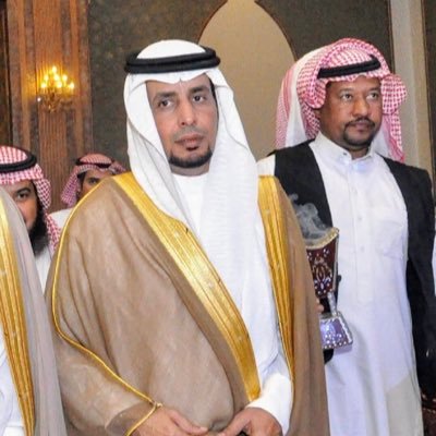 انا ما انساك دام الشمس تطلع. ودام الليل يكسينا ضلامه. نقشت اسمك كما حرفن بمطبع بوسط الصدر النصر