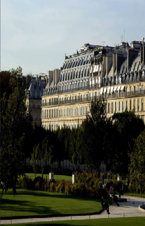 Parisian Hotel owned by @KaydenBellerose and @GerardGrosvenor. Should you need anything during your say, please @ reply.