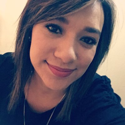 lizzhn's profile picture. Amante de la vida, con todas sus delicias y aprendizajes. Administradora de orgullo UNAM, Coach y hobbypreneur. ♑️🏊🏻‍♀️🎶🍫🌷🍷💅🏼