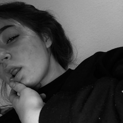 Ze2oTU9Koh2hwXU's profile picture. ❤️