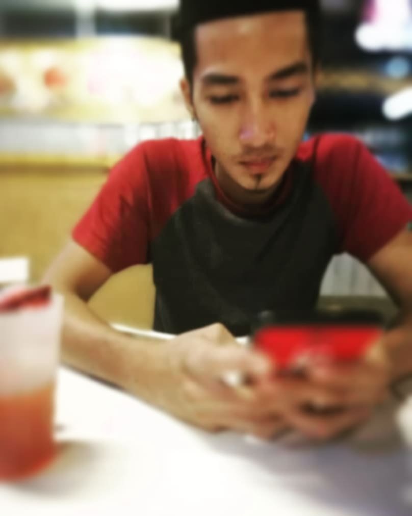 MinShinah96's profile picture. nothing