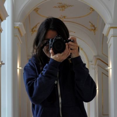 Iris Anfruns Profile
