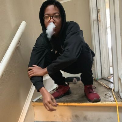 edwards_quamere's profile picture. Pot head, funny, brazy,