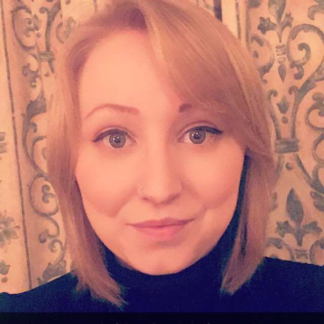 Biomaterials scientist, science writer/communications, lover of art, cinema, literature and theatre.