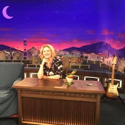 OnThisDayENT's profile picture. News and nostalgia with a side of shade! 🫶🏻