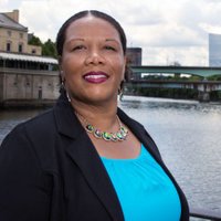 Angela Floyd - @TheListingBoss Twitter Profile Photo