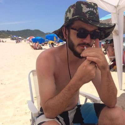 Um dia o sol vai se apagar, e até lá, alguma coisa do Forfun vai estar ecoando por aí. No final, é tudo por diversão. É Grêmio e Forfun.