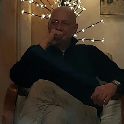 Početak kraja života je kada prestanemo da govorimo o bitnim stvarima M.L.King Director,screenwriter,producer
