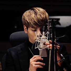 A daily archive of songs that Jonghyun played when he hosted Blue Night. Come and rest again tomorrow.