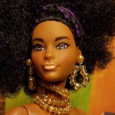 Curvy Barbie clothing maker. Barbie Jewelry maker. #Barbie #BarbieCollector #CurvyBarbie #AdultDollCollector
https://t.co/DBzEYJVyGi