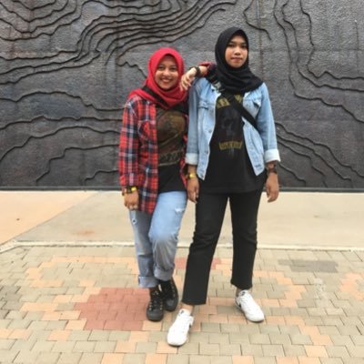 IntanOktora's profile picture. a last minute ngototan person who trying to be funny with her cruel mind while she trapped in her sotoy opinion | founder of @TIGAproject