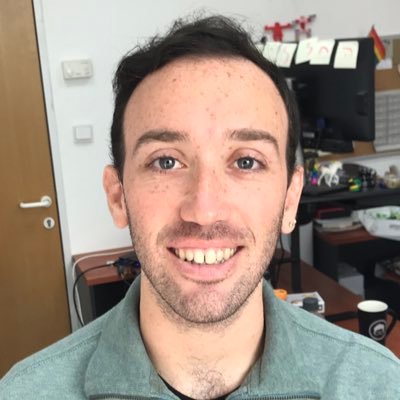 🏳️🌈he/him. Social psychologist making leaders and teams amazing. An activist. A certified Barista. A Tanguero. A world traveler. @roisd@mastodon.lol