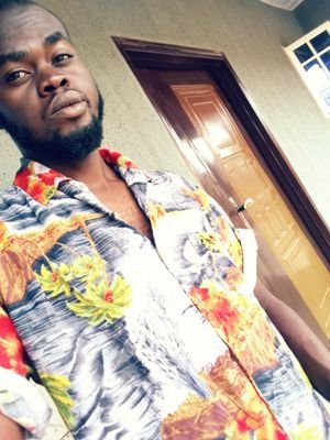 MozisRay's profile picture. Self employed