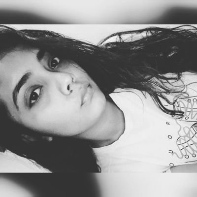 RashiPillai1's profile picture. #makeupartist #muarashipillai #worldwide #freelancer #blogger contact - 7999374154 💓 love my fam
call or dm for offers and information open for collaboration