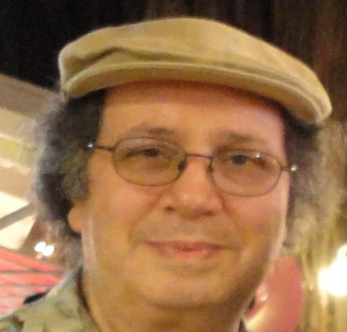 My name is Enrique! ! I'm a highly experienced English and Spanish teacher.
My Mission Statement is:
To help people achieve their goals in life.