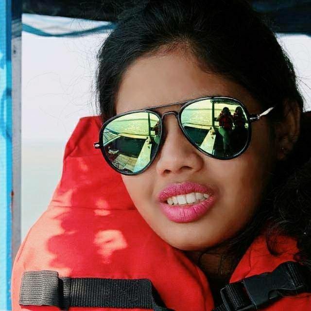 Love to click, photography is my passion. Nature lover. 🏞📷📸🏔🌄