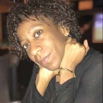 Lovely mother, Amazing friend. Architect and World citizen 👣