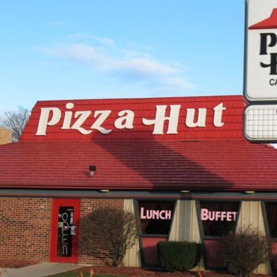 Documenting the Pizza Huts that are and are not hut-shaped. Not officially associated with Pizza Hut