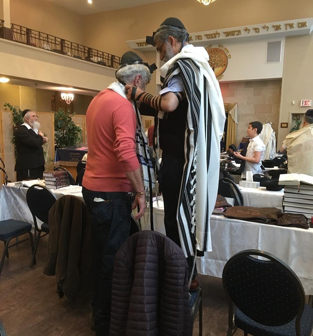 Bringing the mitzvah of Tefillin to the 21st century