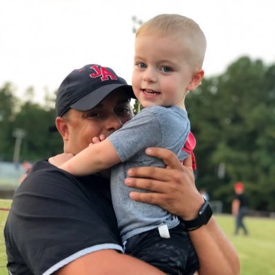 Daddy to Jake, Lizzy and Avery Kate 
Head Football Coach at Pearl River Central -
Philippians 4:13