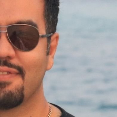محترم سابق٫سی و اندی ساله,مدیر عامل شرکت آلتین بتن,متاهل،متعهد،ترک...