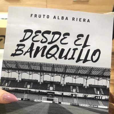 Entrenador de Fútbol. Portada Alta, UDDHSA, MarbellaFC. Actual CDPuerto Malagueño. Autor del libro “Desde el Banquillo”.