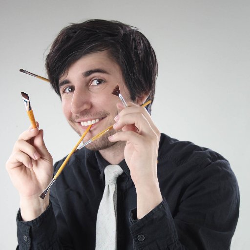 I deleted my Twitter awhile ago. This is my newest one. To discover the type of artist I am, follow along. I won't bite.