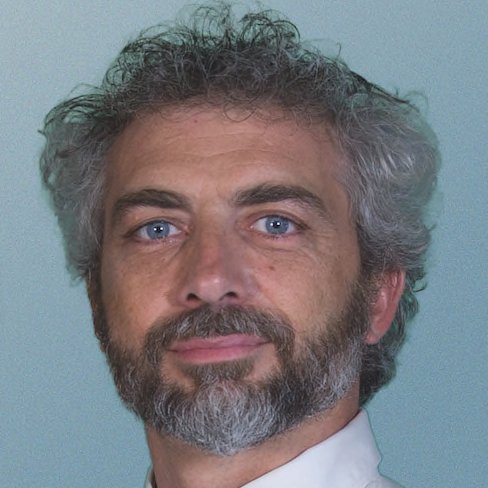 improviser's profile picture. Théâtre d'impro et théâtre en entreprise #impro #LightboX  #Brest